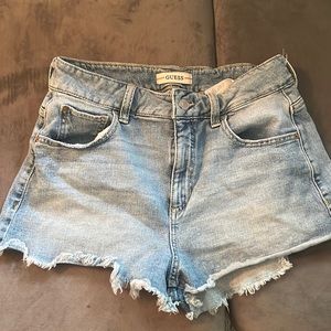 Guess shorts size US 29, lighter wash
